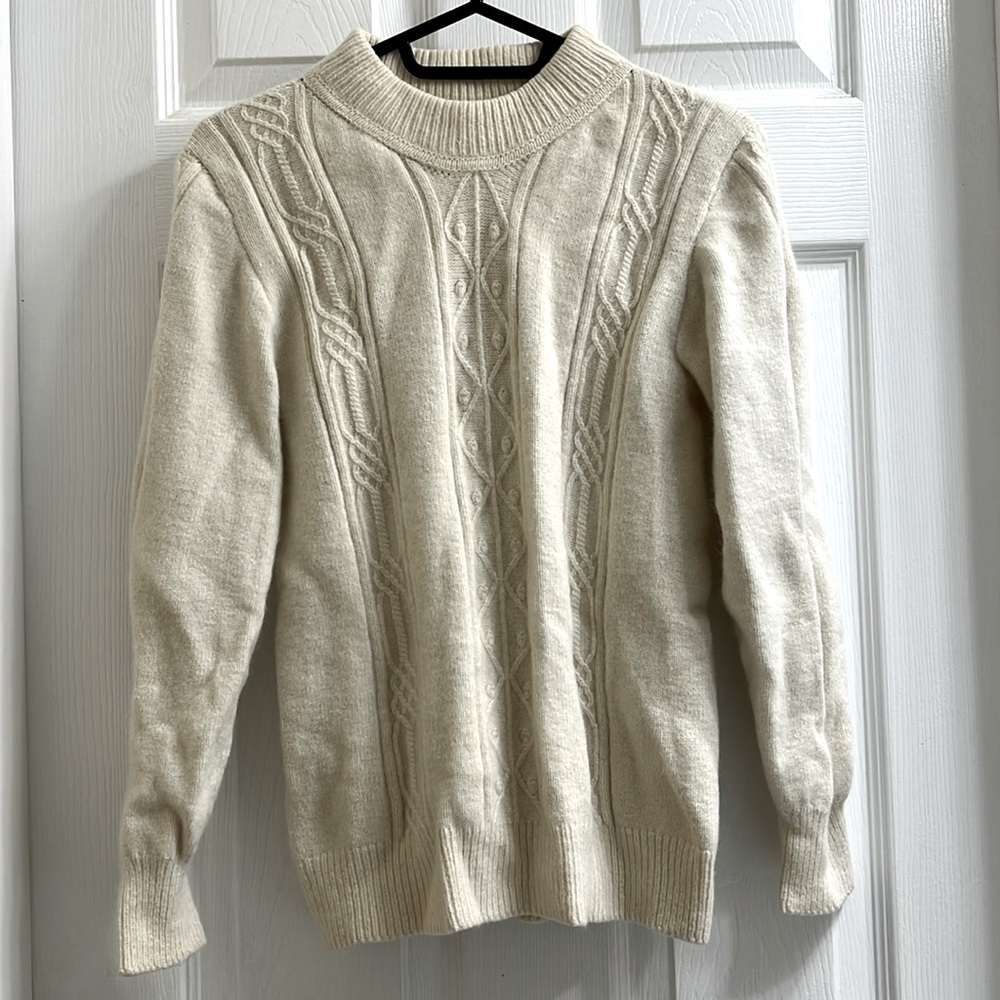 Alpaca Fleece Thick Knitted Crewneck Cream White Long Sleeve Winter Sweater